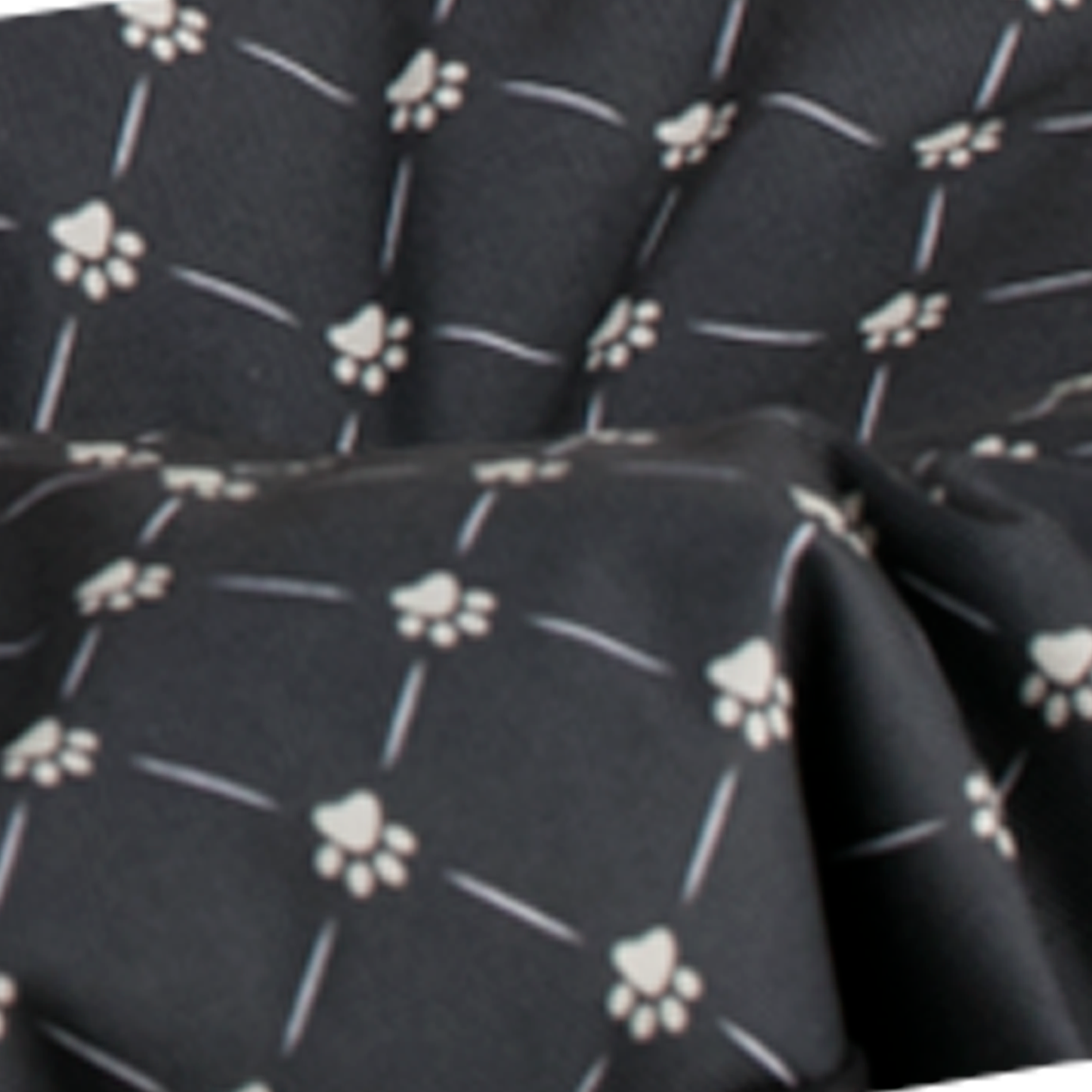 Tactus wiklinowy domek dla kota z poduszką, uchwytem i drzwiczkami TheWickerStories