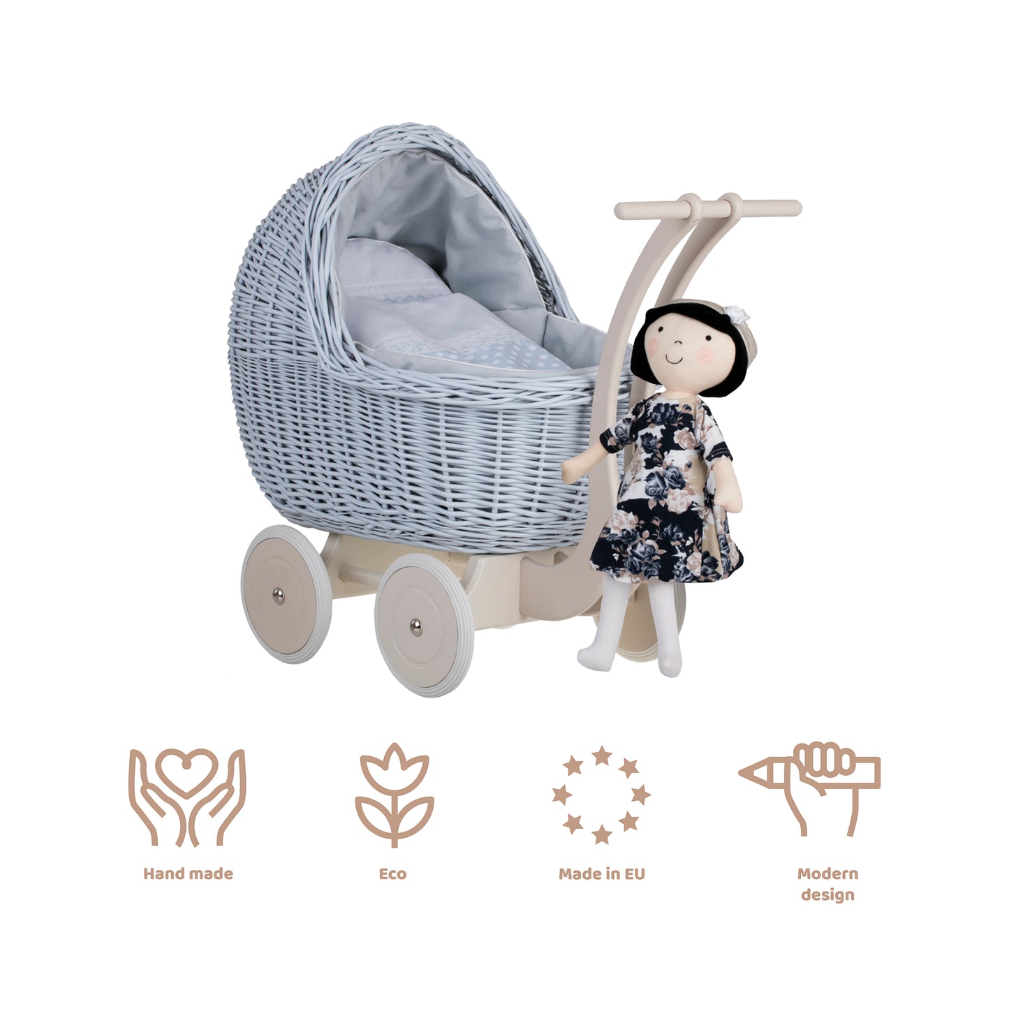 Lili wiklinowy wózek dla lalek z niebieskim obszyciem, kołderką i poduszką TheWickerStories