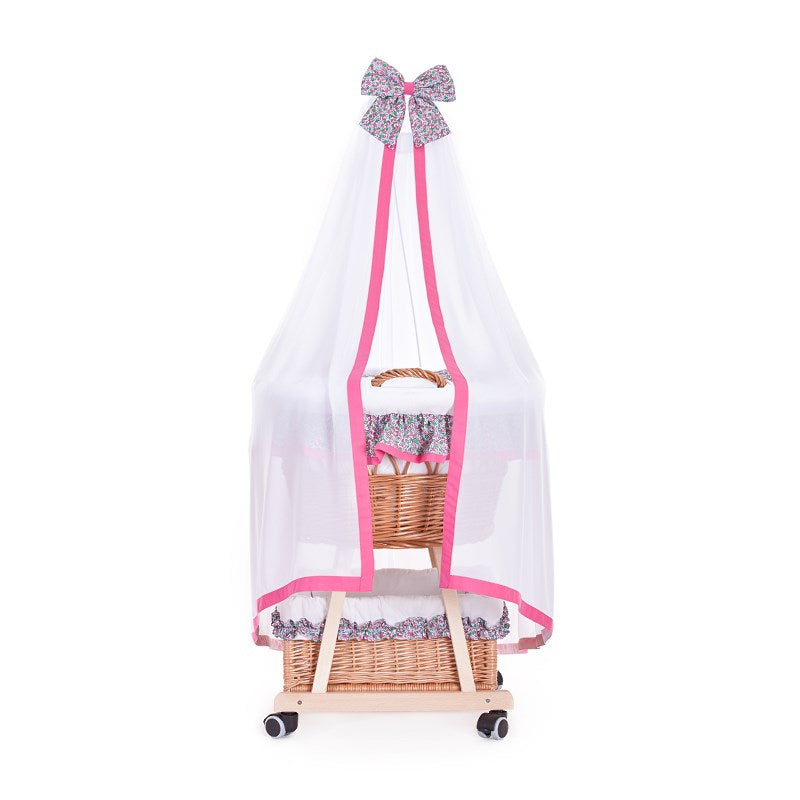 Papilio wiklinowy wózek niemowlęcy z różowym obszyciem, baldachimem, poduszką i kołderką TheWickerStories