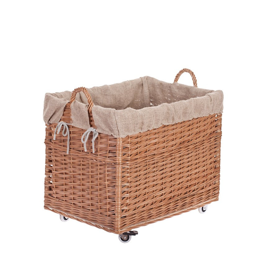 Salux wiklinowy koszyk kominkowy z jutowym obszyciem i kółkami TheWickerStories
