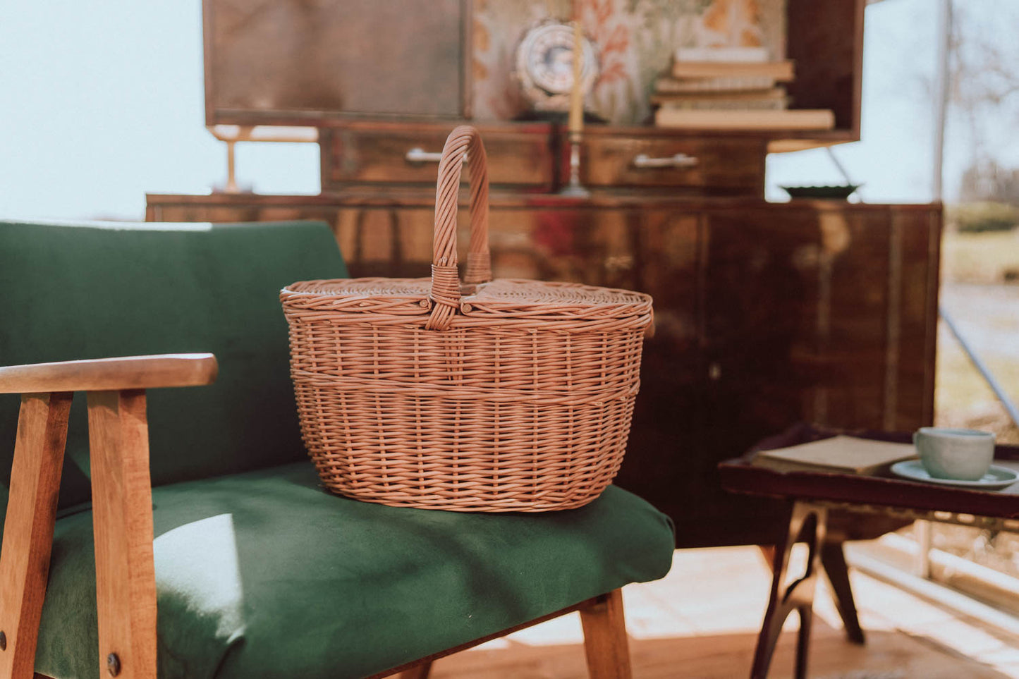 Kastalia wiklinowy kosz piknikowy z pokrywą i rączką TheWickerStories