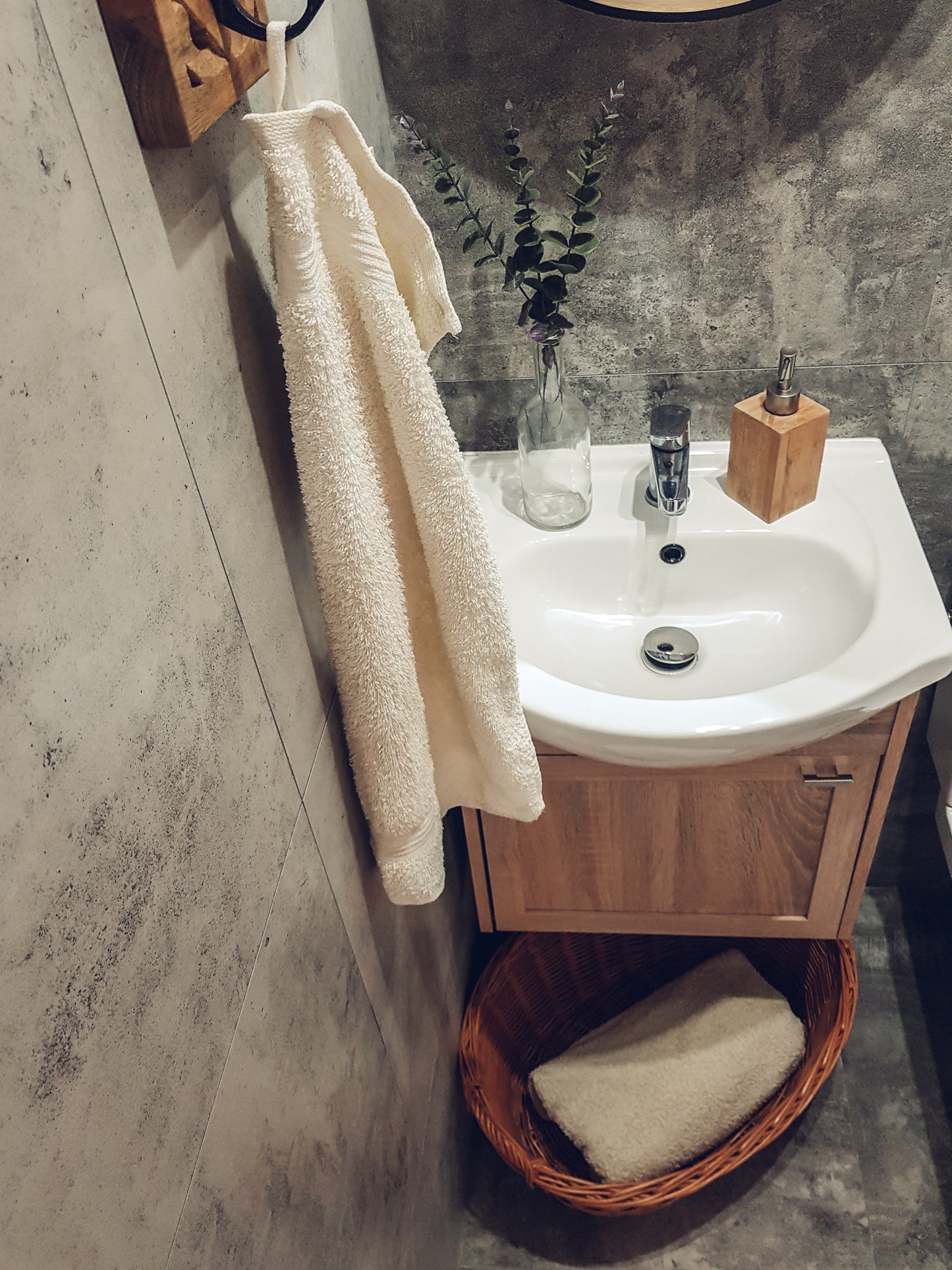 Milvus wiklinowy kosz z uchwytami TheWickerStories