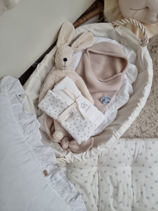 Milvus wiklinowy kosz z szarym obszyciem i uchwytami TheWickerStories