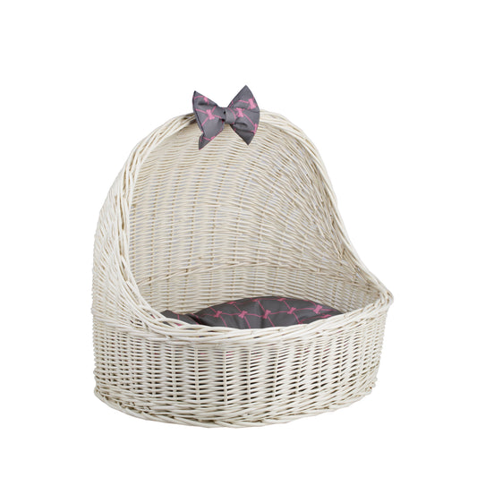 Elsa wiklinowy koszyk legowisko dla zwierząt z szarą poduszką i kokardą TheWickerStories