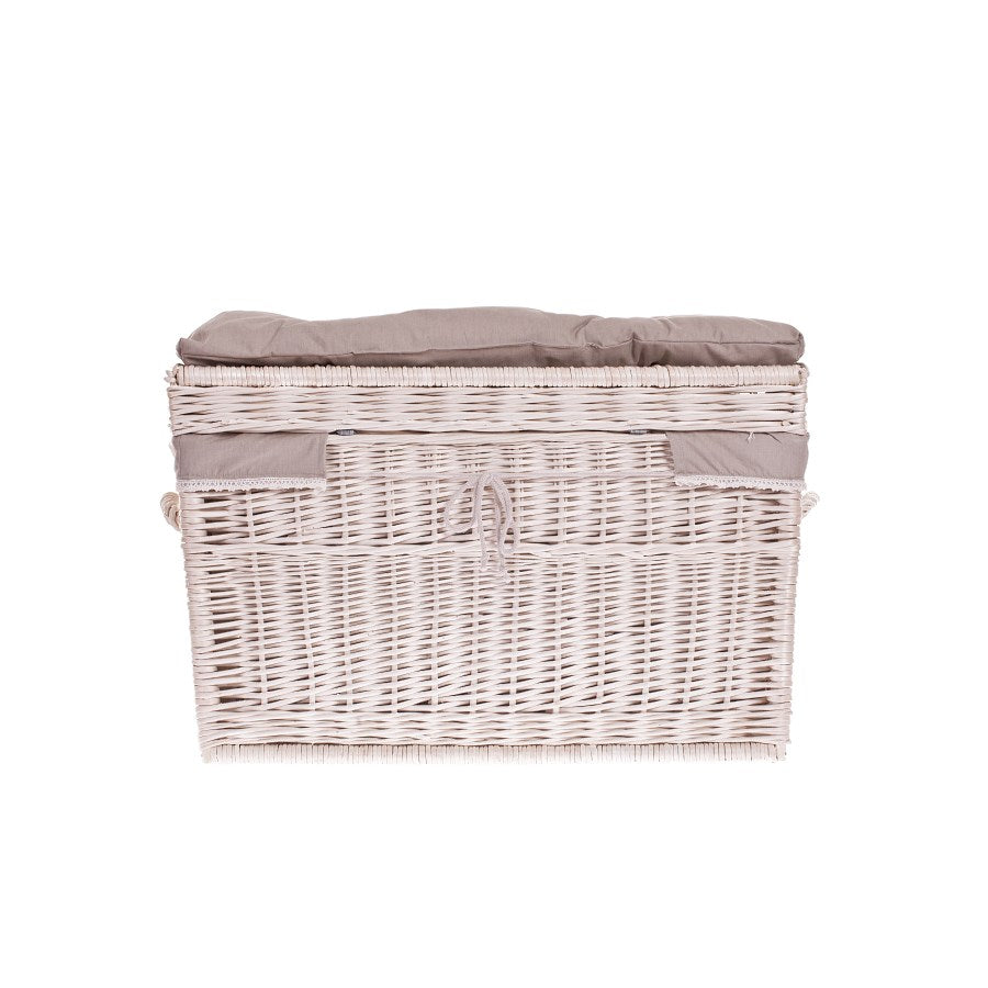 Kogia wiklinowy kosz z beżowym obszyciem, poduszką, rączkami i wiekiem TheWickerStories