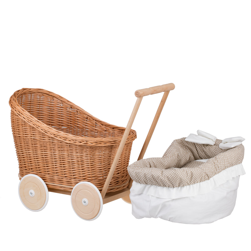 Luna wiklinowy wózek dla lalek z beżowym obszyciem, kołderką i poduszką TheWickerStories