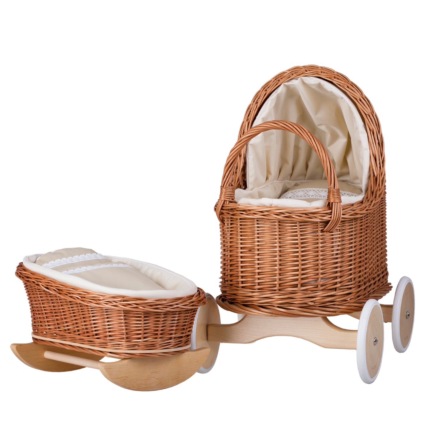 Lara wiklinowy wózek i kołyska dla lalek z beżowym obszyciem, kołderką i poduszką TheWickerStories
