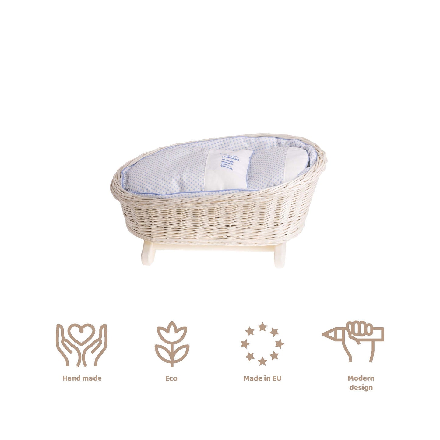 Mimi wiklinowa kołyska dla lalek z personalizacją, niebieskim obszyciem, poduszką i kołderką TheWickerStories