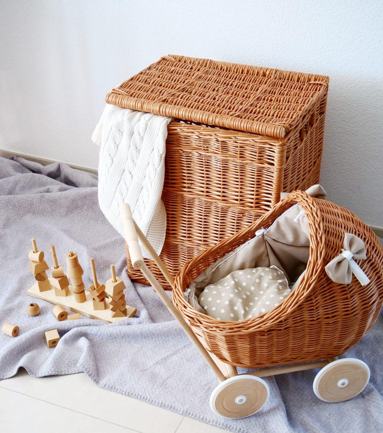 Ardea wiklinowy kosz na pranie z wiekiem TheWickerStories