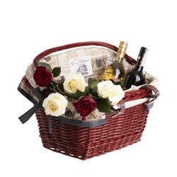 WICKER BIKE BASKET IN BURGUNDY with leather straps handmade lined 46x34 H23/28 cm